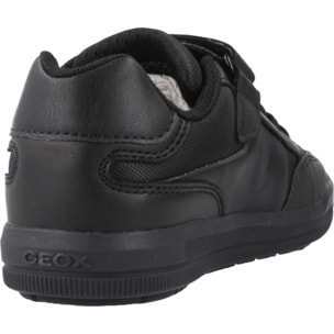 Zapatillas Niño de la marca GEOX  modelo J ARZACH BOY NEGRO