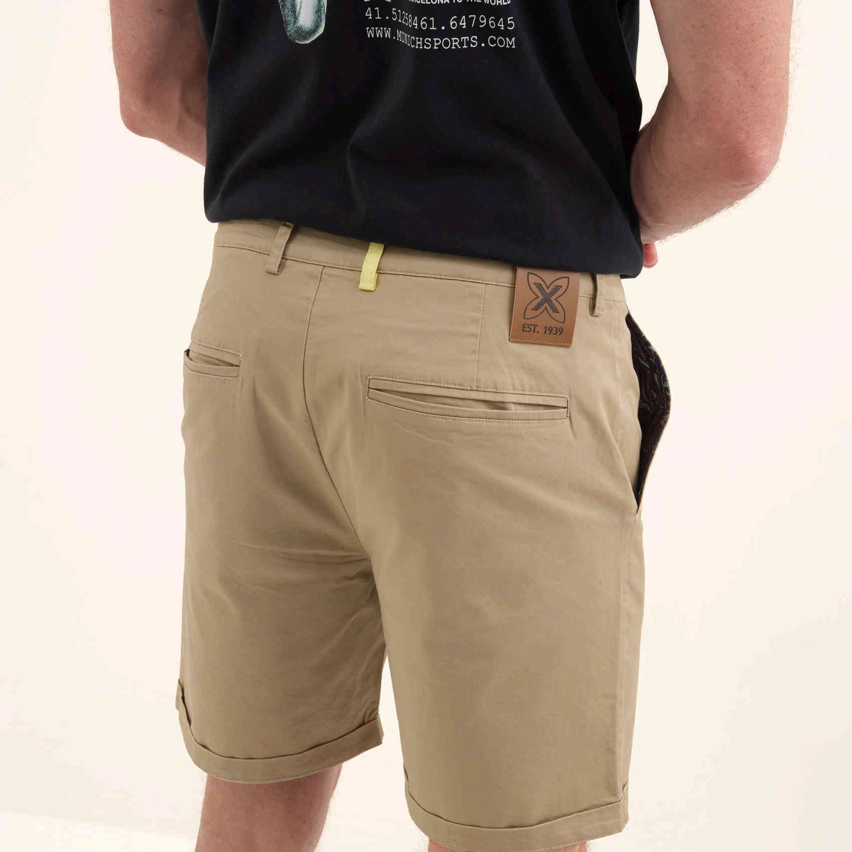 Bermuda Slim Fit Sarga Algodón Elástica Camel LIFESTYLE PANT CITY CAMEL