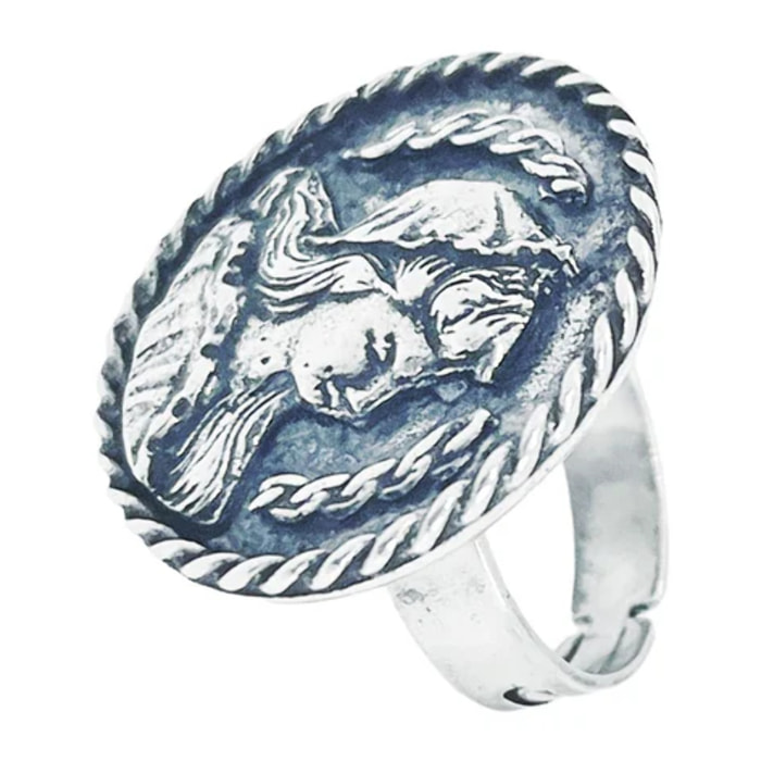 Anillo Invicto plata chapado envejecido. Ajustable