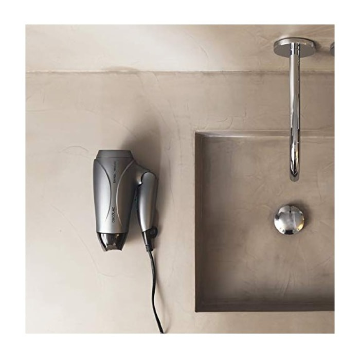 Cecotec Secador de pelo DC IoniCare Power&Go Black