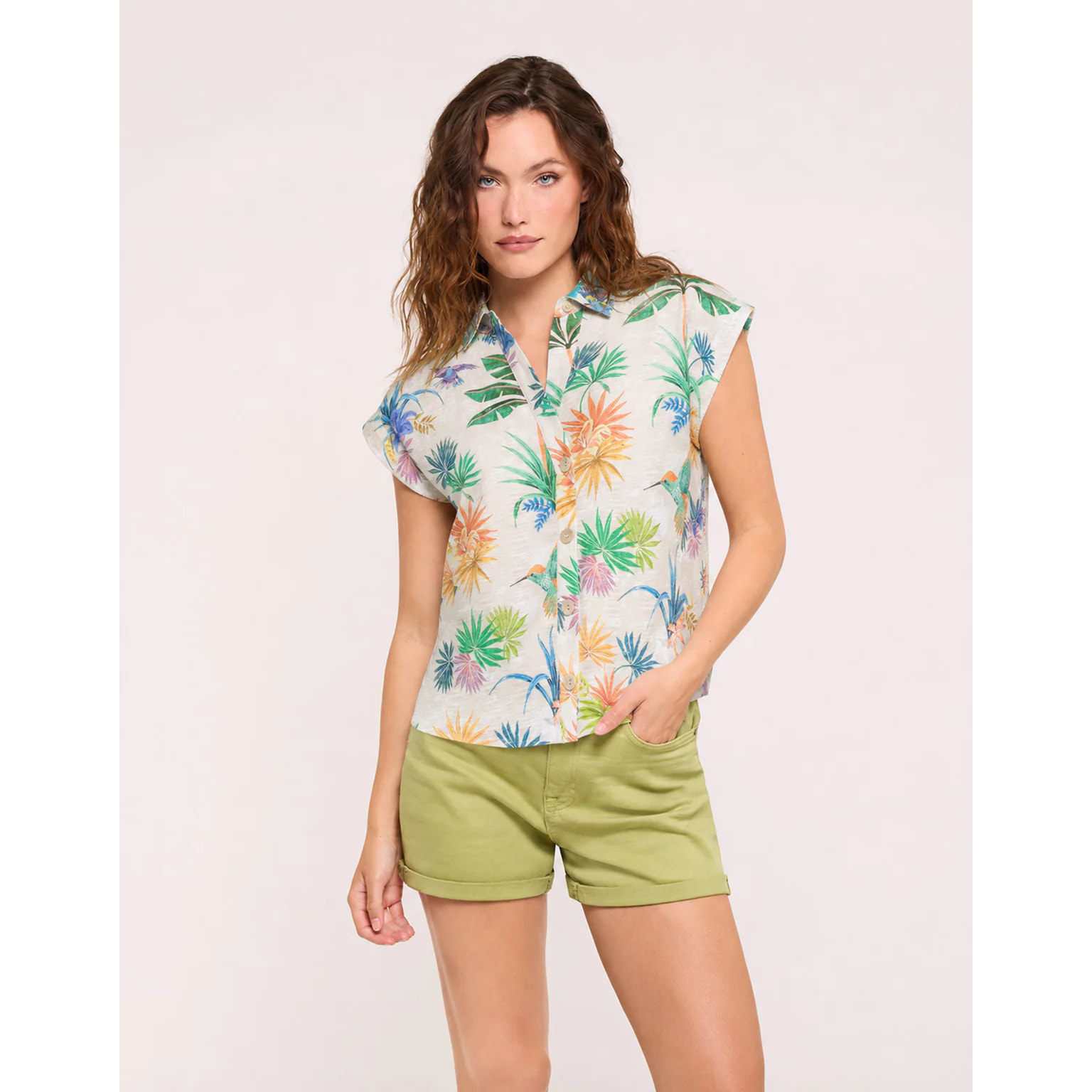 Camisa Colibríes Manga Corta Beige - Calibris