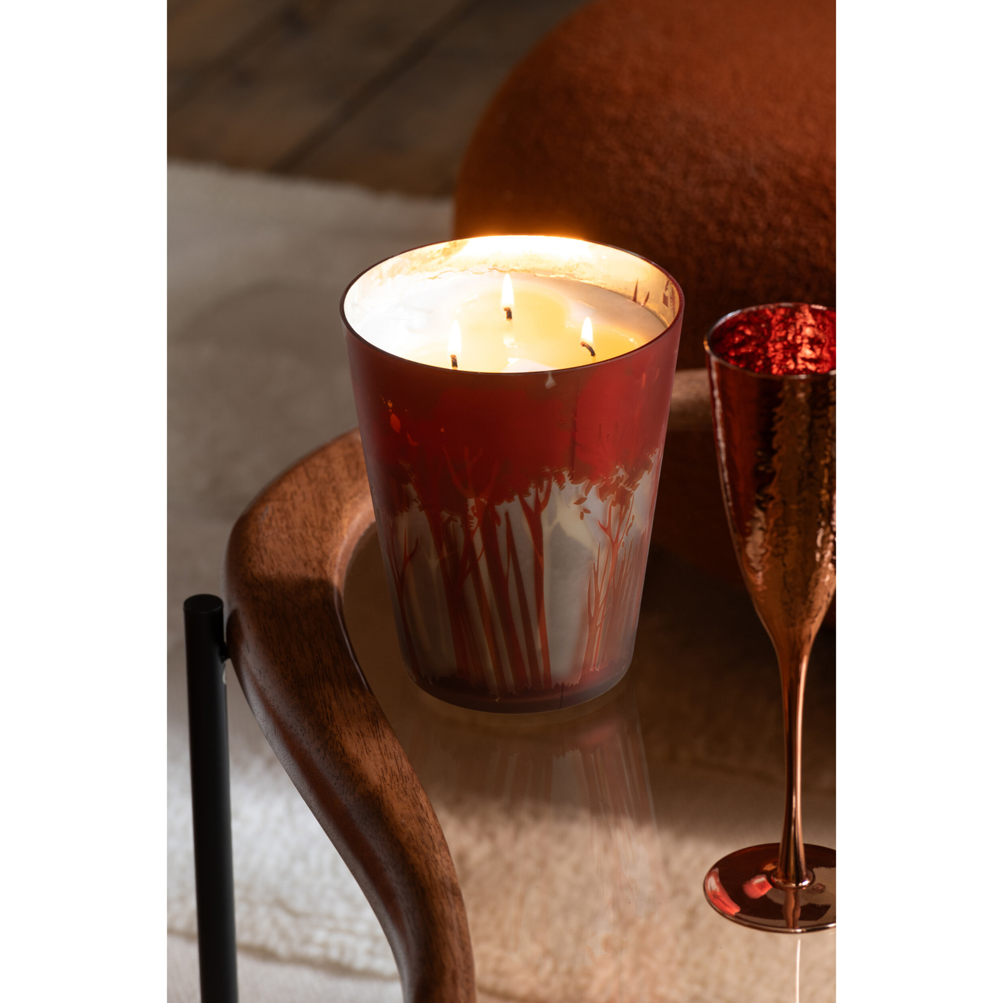 J-Line bougie parfumée Noa Forêt - Grape Wood - verre - rouge/or - large - 95H
