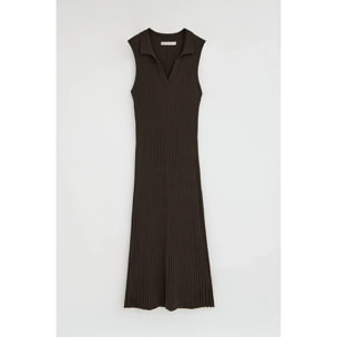 Vestido plisado color chocolate oscuro sin mangas con logo Polo Club