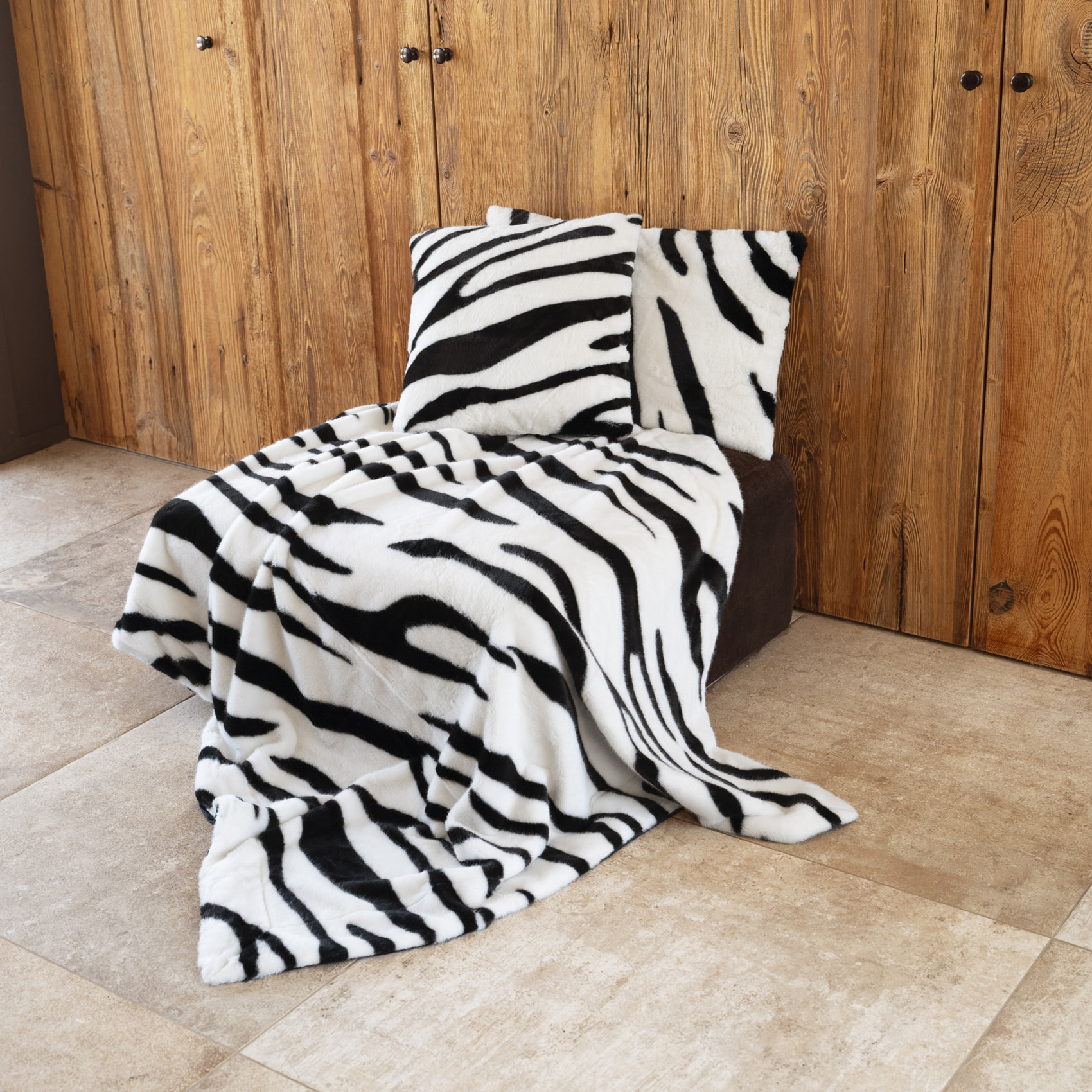 Plaid doux à motif zèbre avec dos en velours - Noir