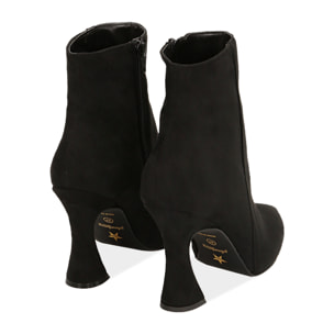 Botines negros de microfibra, tacón 10 cm.
