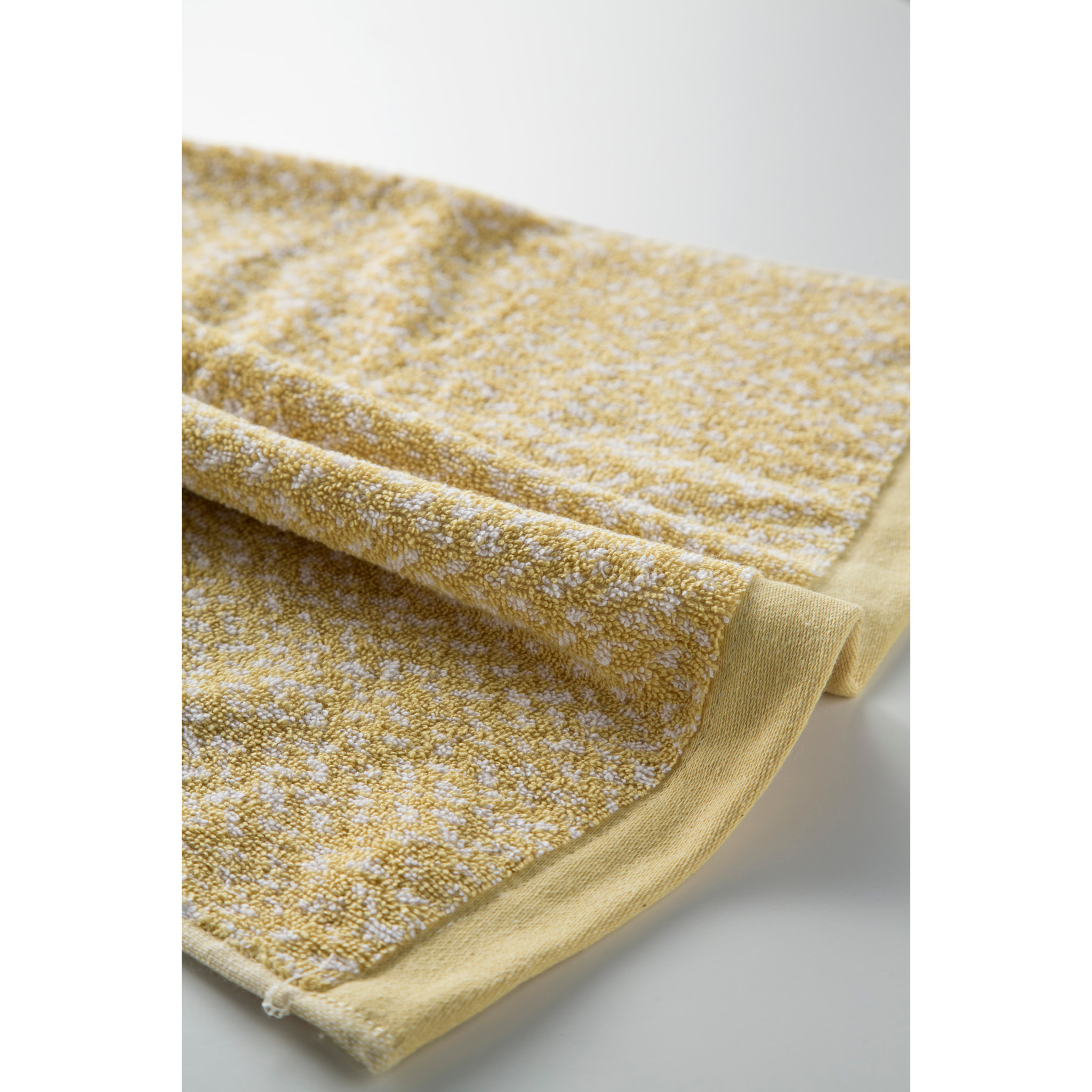 Toalla individual rizo 100% algodón Jacquard Baltico Ocre 500 gr/m2