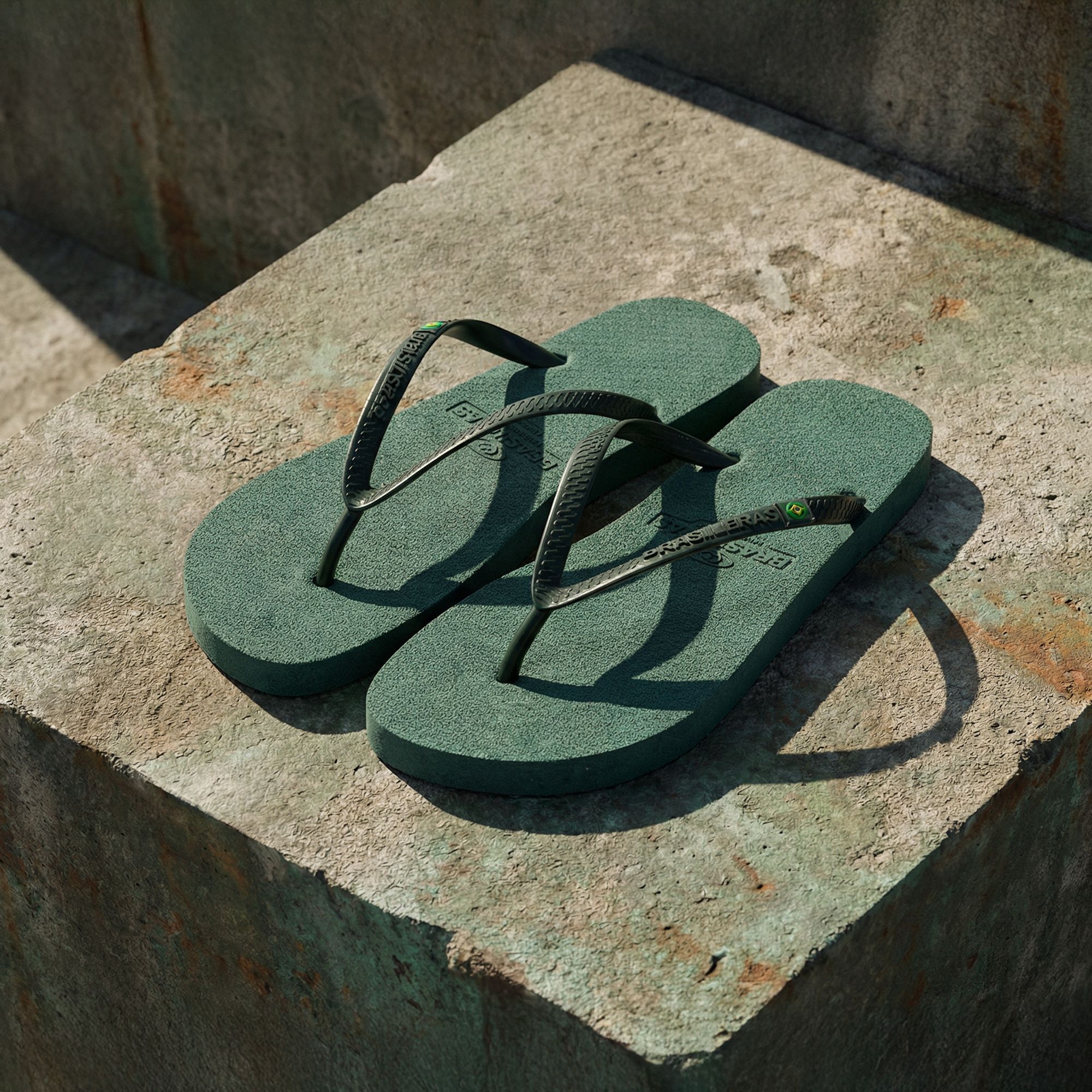 Chanclas , Re Walk W