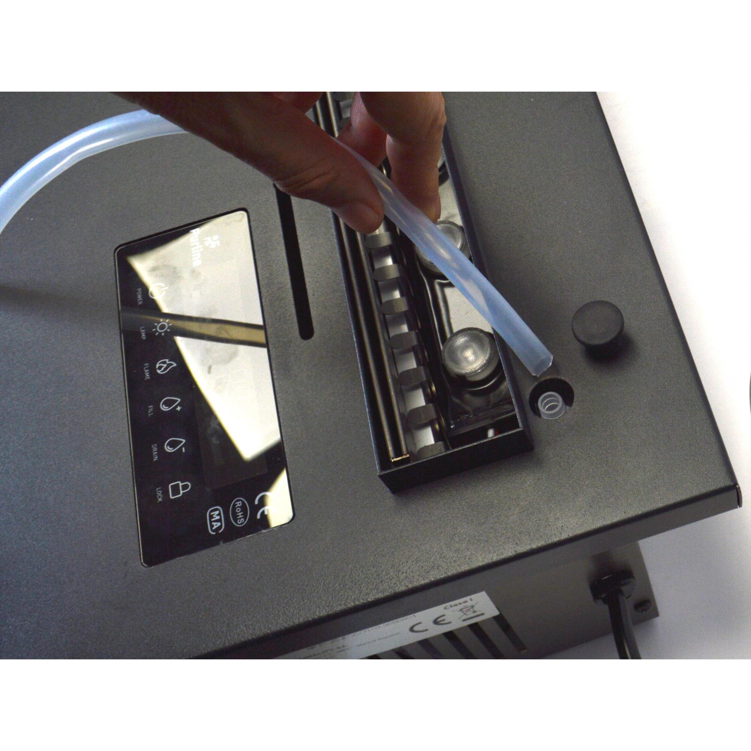 Cheminée décorative avec flamme simulée en différentes couleurs