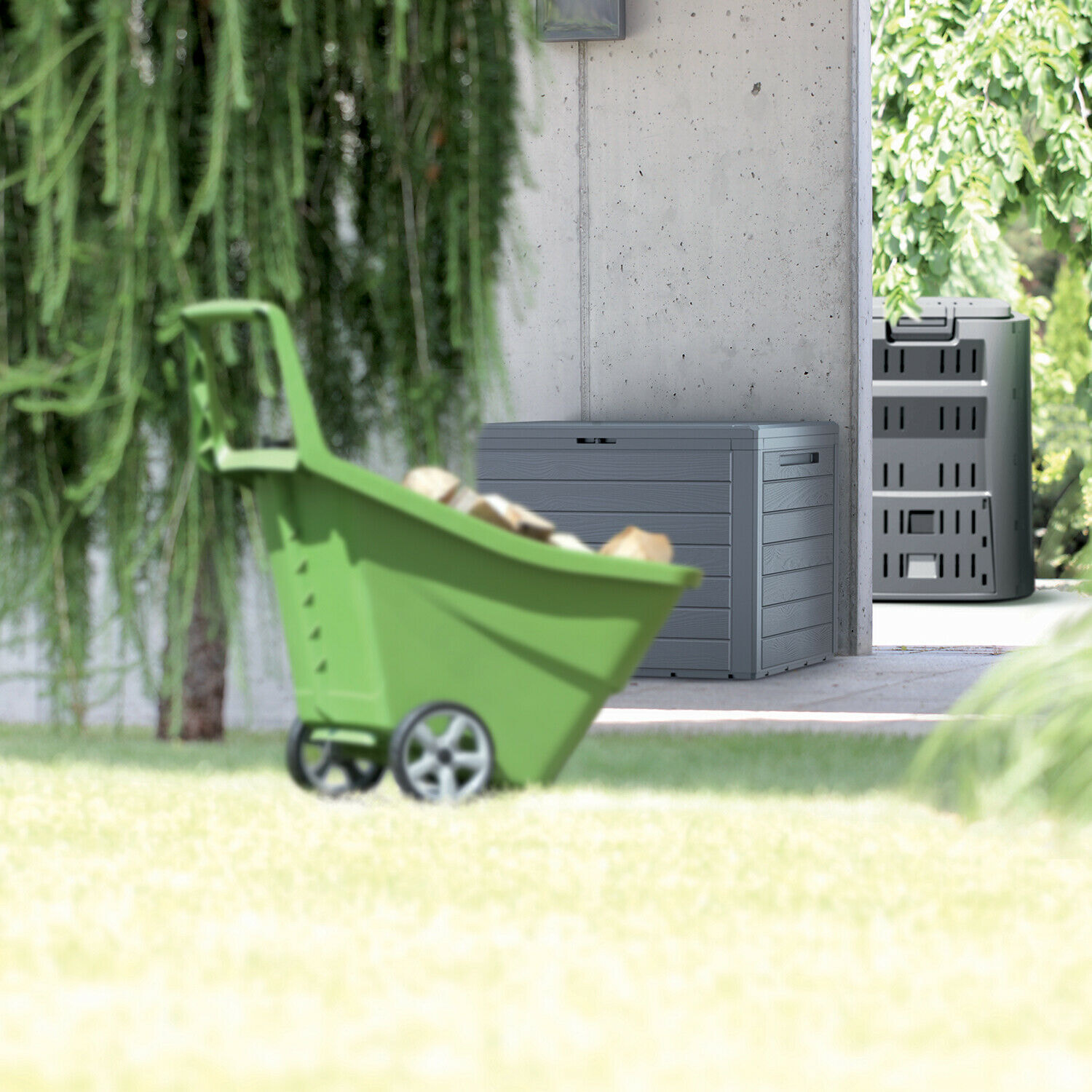 Baul de jardin 190 litros Prosperplast Woodebox de plastico en color antracita 78 x 43,3 x 55 cm