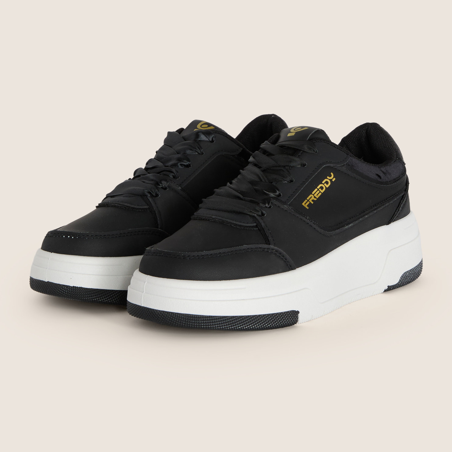 Sneakers in Similpelle e Velluto con Dettagli Metallizzati