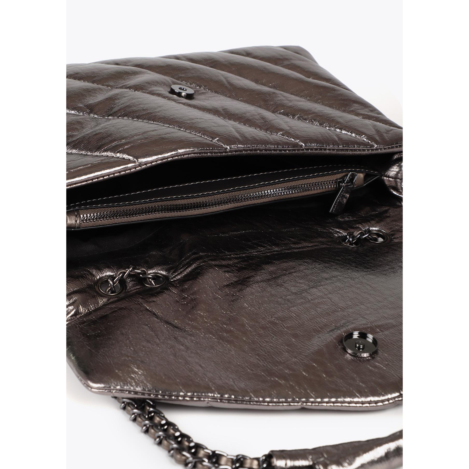 Borsa trapuntata metallica con patta