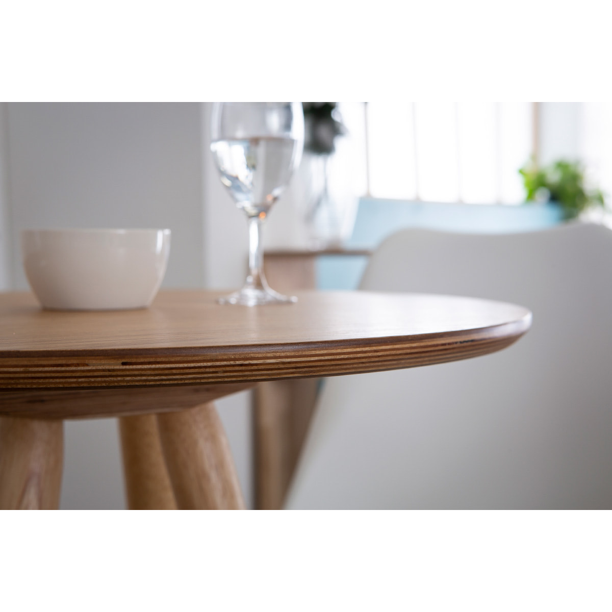 Table de bar ronde scandinave bois L60 cm NORDECO