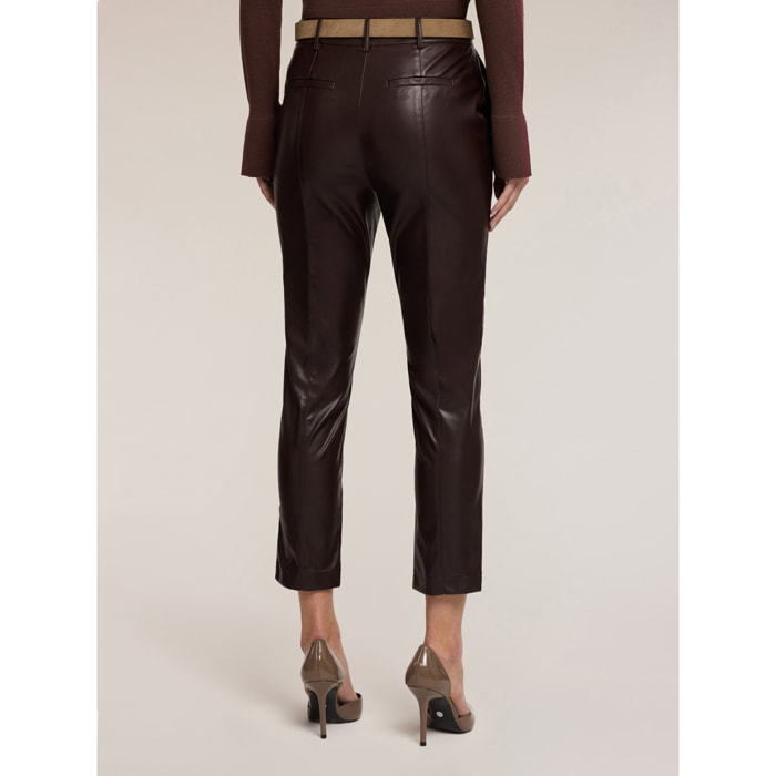 Motivi - Pantaloni slim fit in tessuto spalmato - Marrone