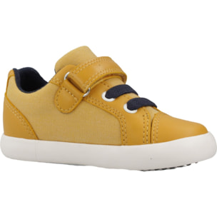 Zapatillas Niño de la marca GEOX  modelo B GISLI BOY Yellow