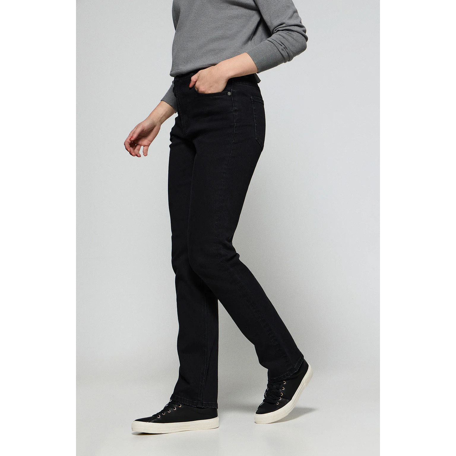 Jeans Tanya neri con particolari Polo Club