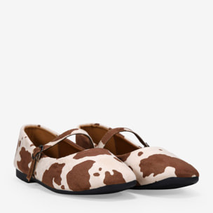 Bailarinas planas con estampado de vaca
