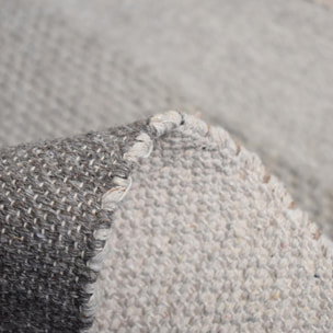 Tapis kilim tissé à la main avec un beau dégradé de couleurs