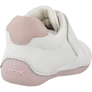 Zapatos Niña de la marca GEOX  modelo B TUTIM BLANCO
