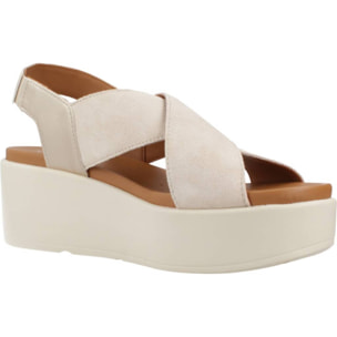 Sandalias Mujer de la marca GEOX  modelo D XAND 2.2S B Beige