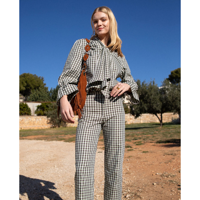 Pantalón de mujer recto cropped.