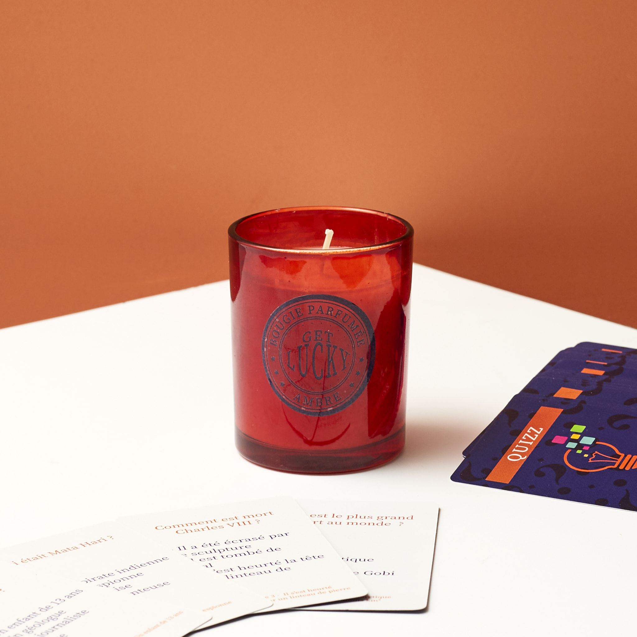 Bougie Parfumee Et Carte Quizz Culture