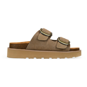 Sandalias de piel arena con doble hebilla