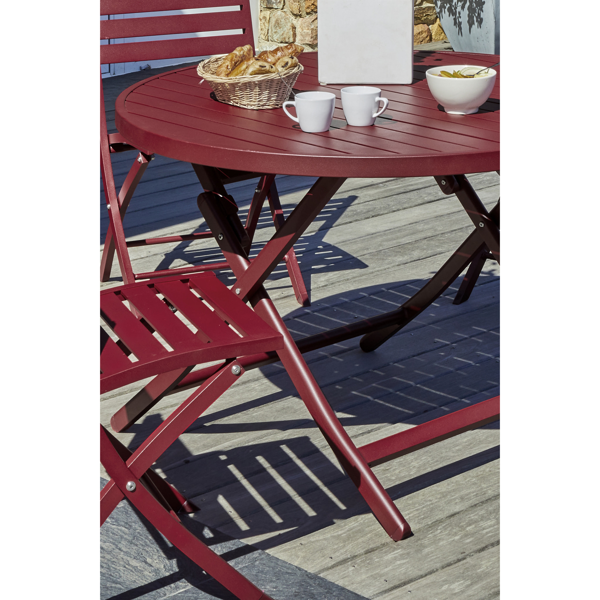 MARIUS - Table de jardin ronde pliante en aluminium rouge carmin