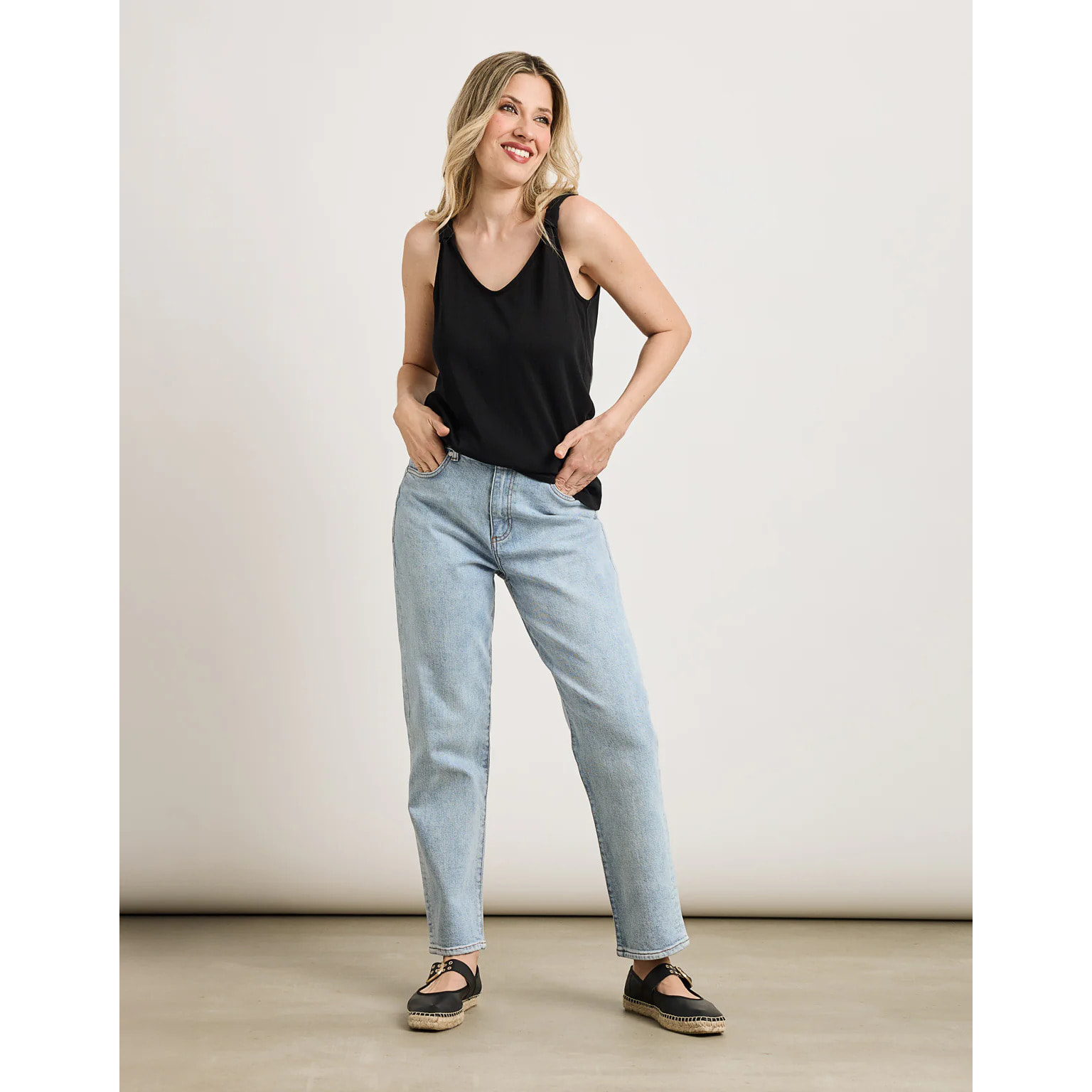 Camiseta Tirantes Negro - Daxin