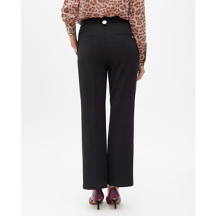 Pantaloni in maglia con bottoni