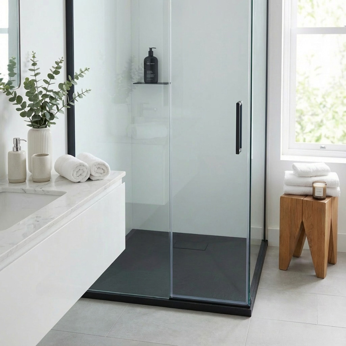 Essential 80x80 cm receveur de douche carré à poser SMC avec surface effet pierre, noir (CERAES8080B)