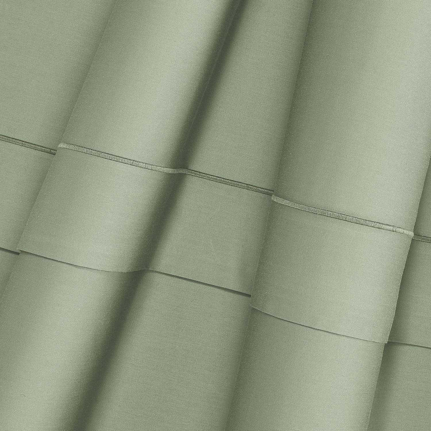 Completo letto in raso tinta unita salvia