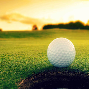 Affiche encadrée golf au coucher du soleil Affiche + cadre en métal - Noir