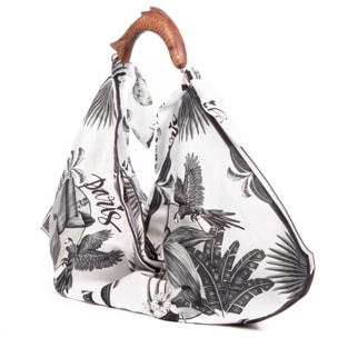 Berchidda Bolso de hombro Mujer. Fabricado en tejido suave, tintes naturales con asa de madera.