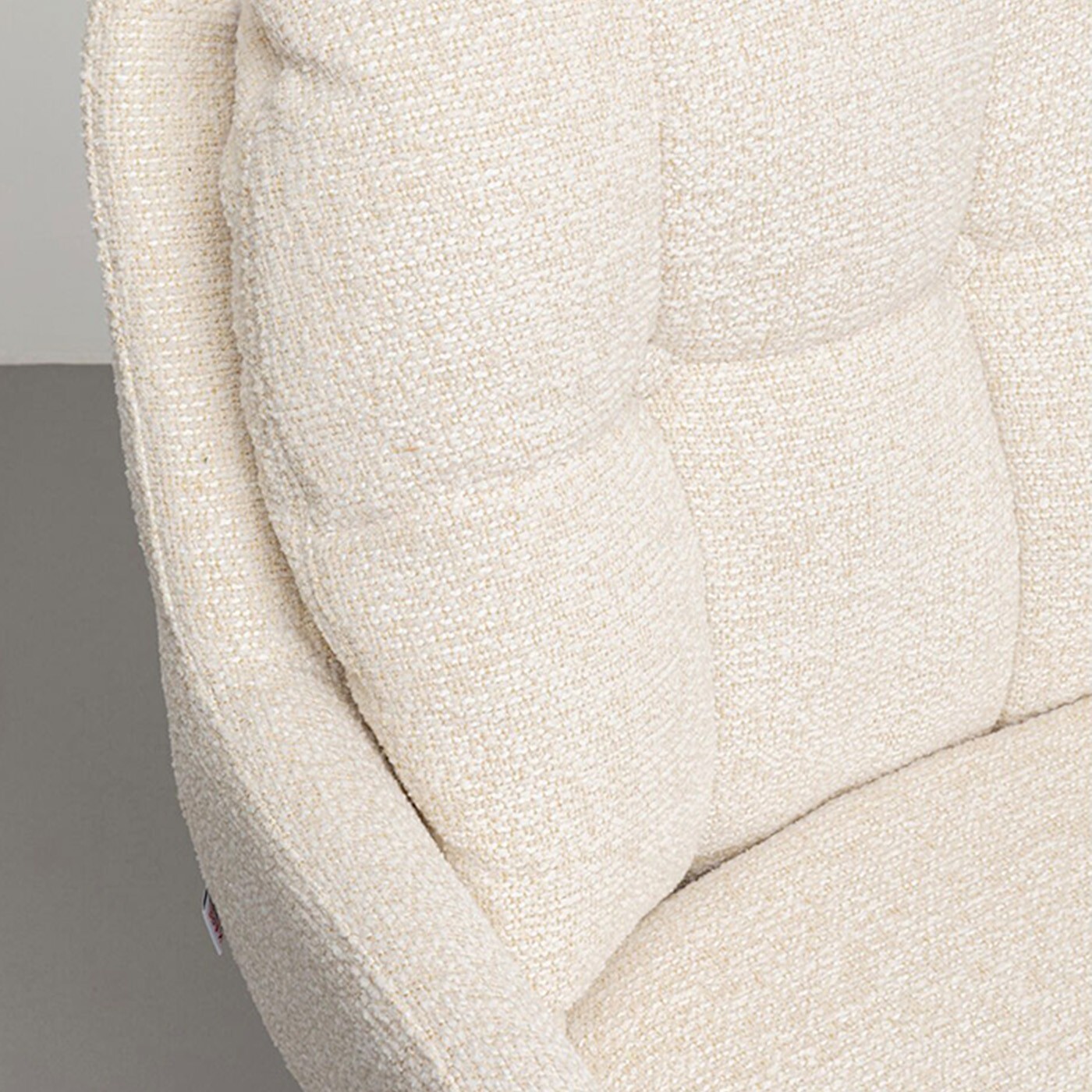 Chaise avec accoudoirs pivotante Molly crème Kare Design