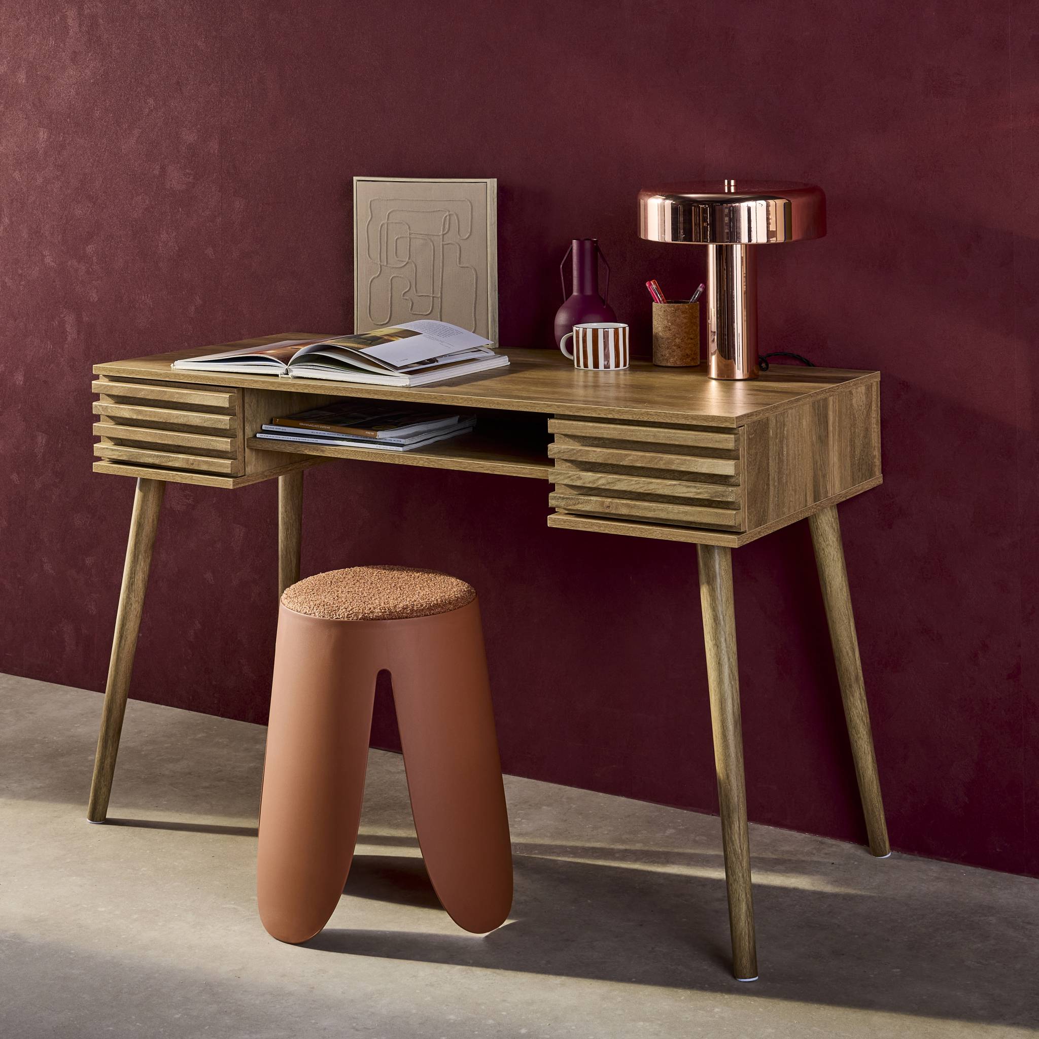 Bureau effet bois 2 tiroirs MADERE naturel. 1 casier. façade rainurées. 120 x 55 x 76.5 cm