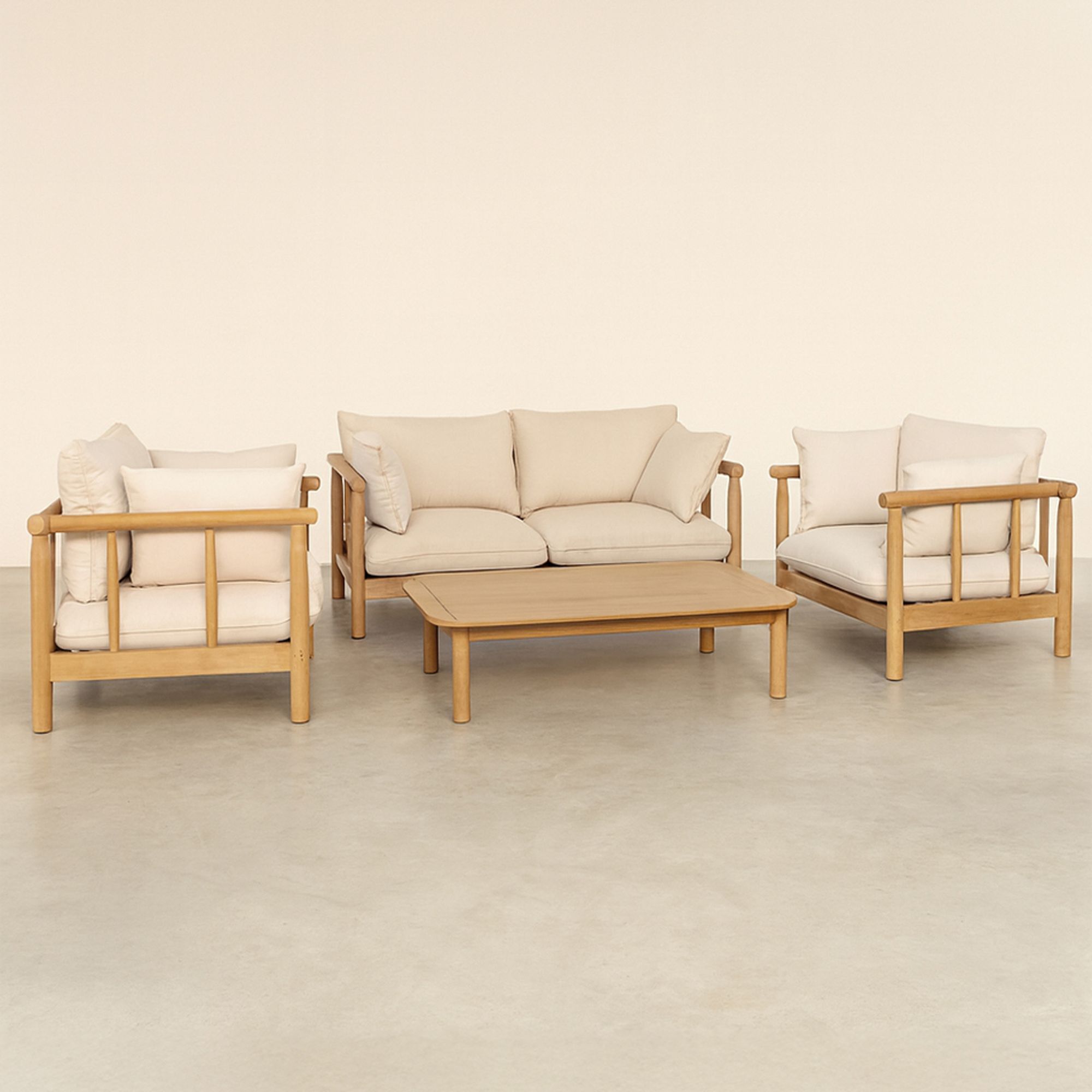 Salon de jardin en bois d'eucalyptus et coussins gris 4 places NOSARA