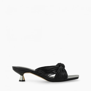 SANDALIAS NEGRAS A-DENIA