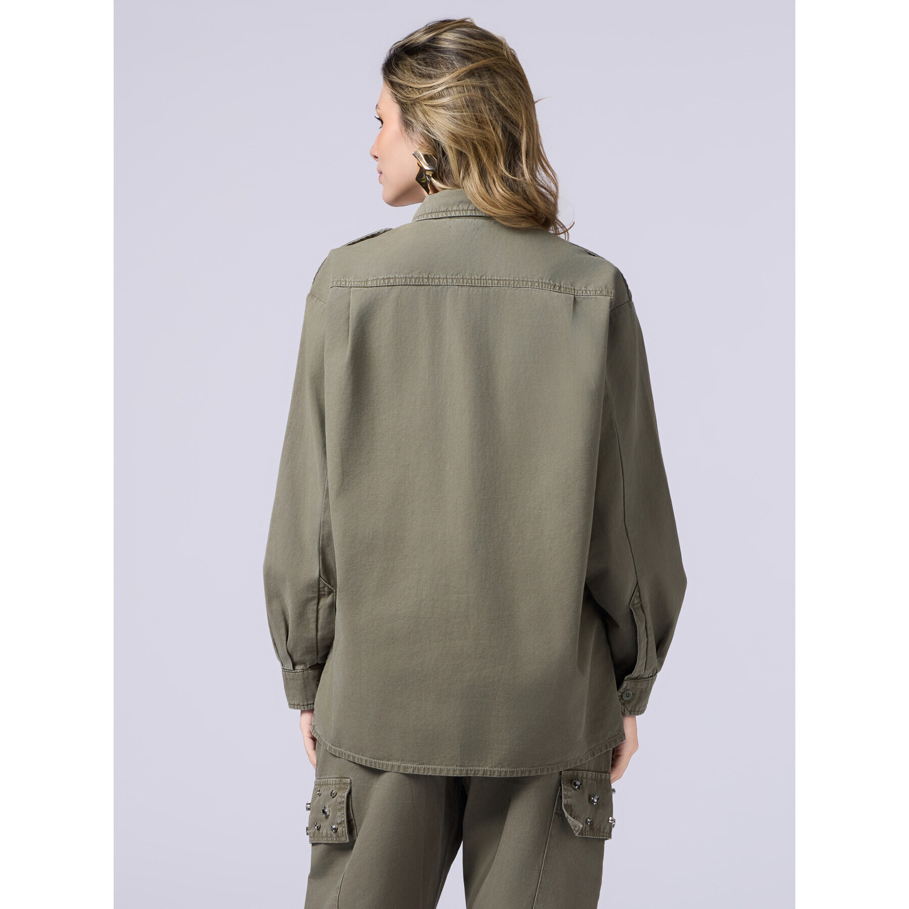 Oltre - Camicia oversize con applicazioni - Verde militare