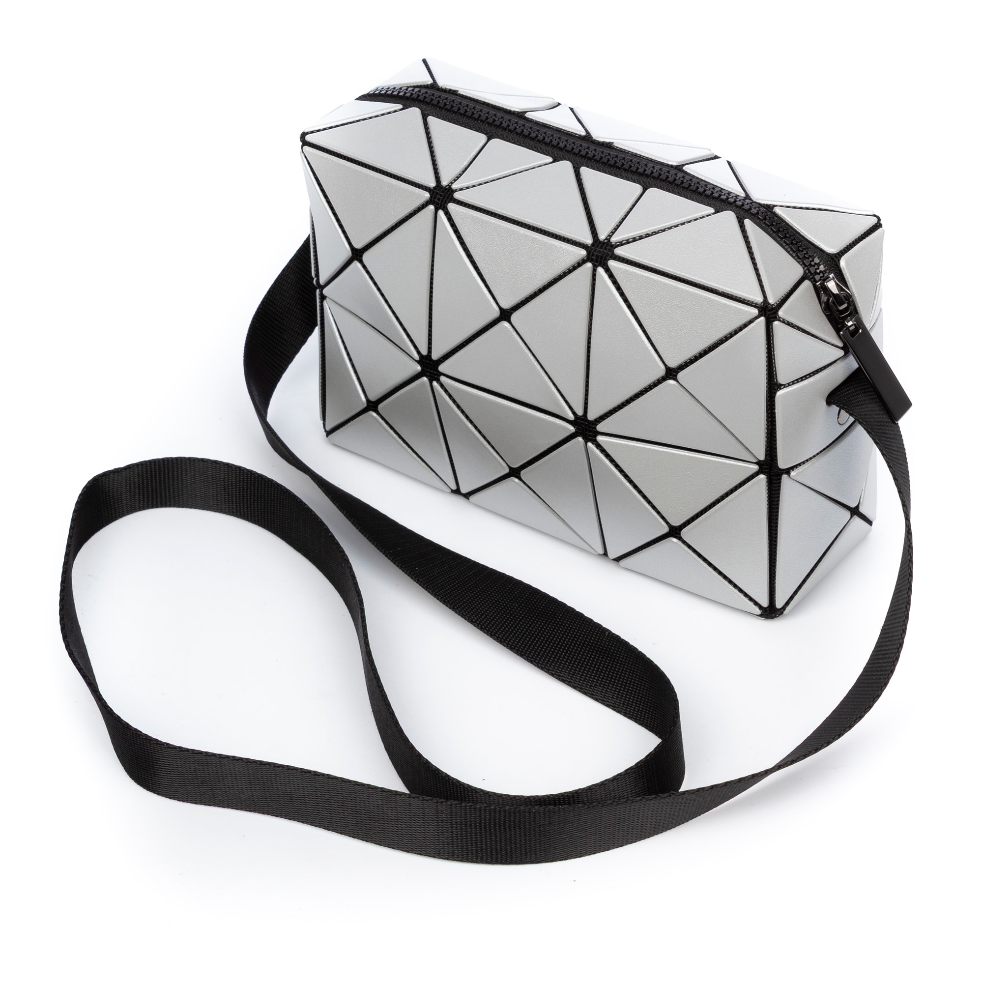 Aso bolso bandolera de diseño geométrico.