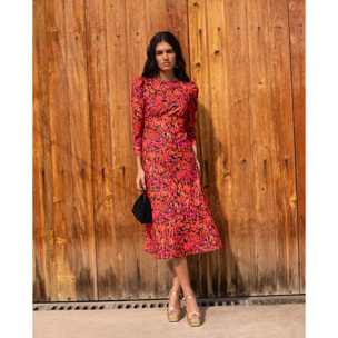 Vestido midi con mangas