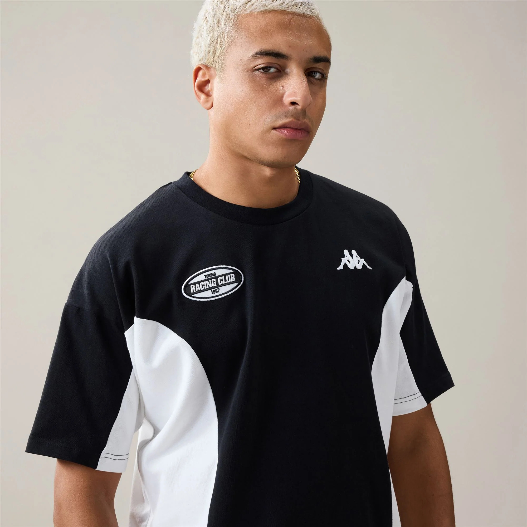 Kappa - Camisetas y tops Hombre Negro - Authentic Saskya