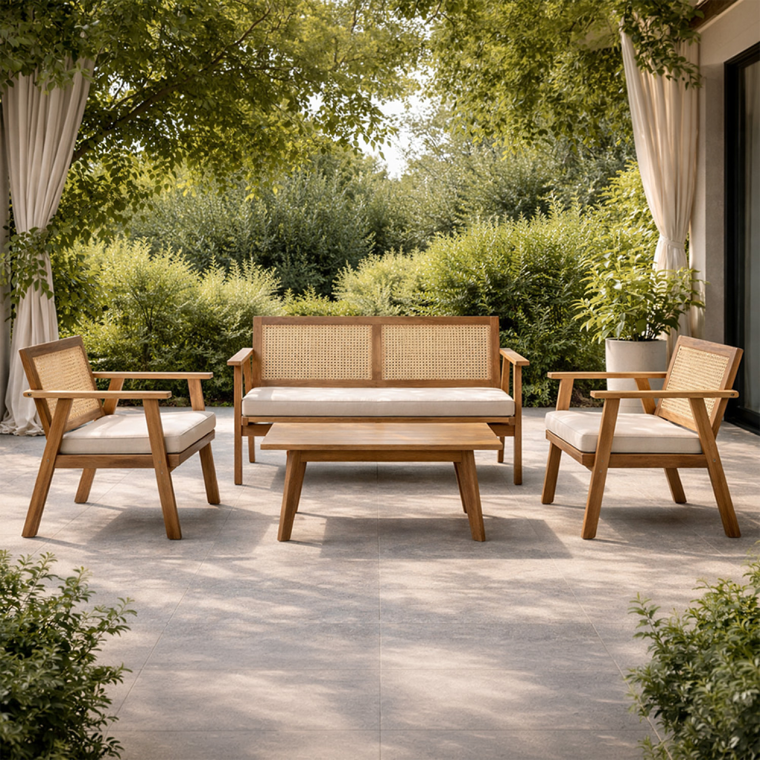 Salon de jardin 4 places en acacia et cannage HOA