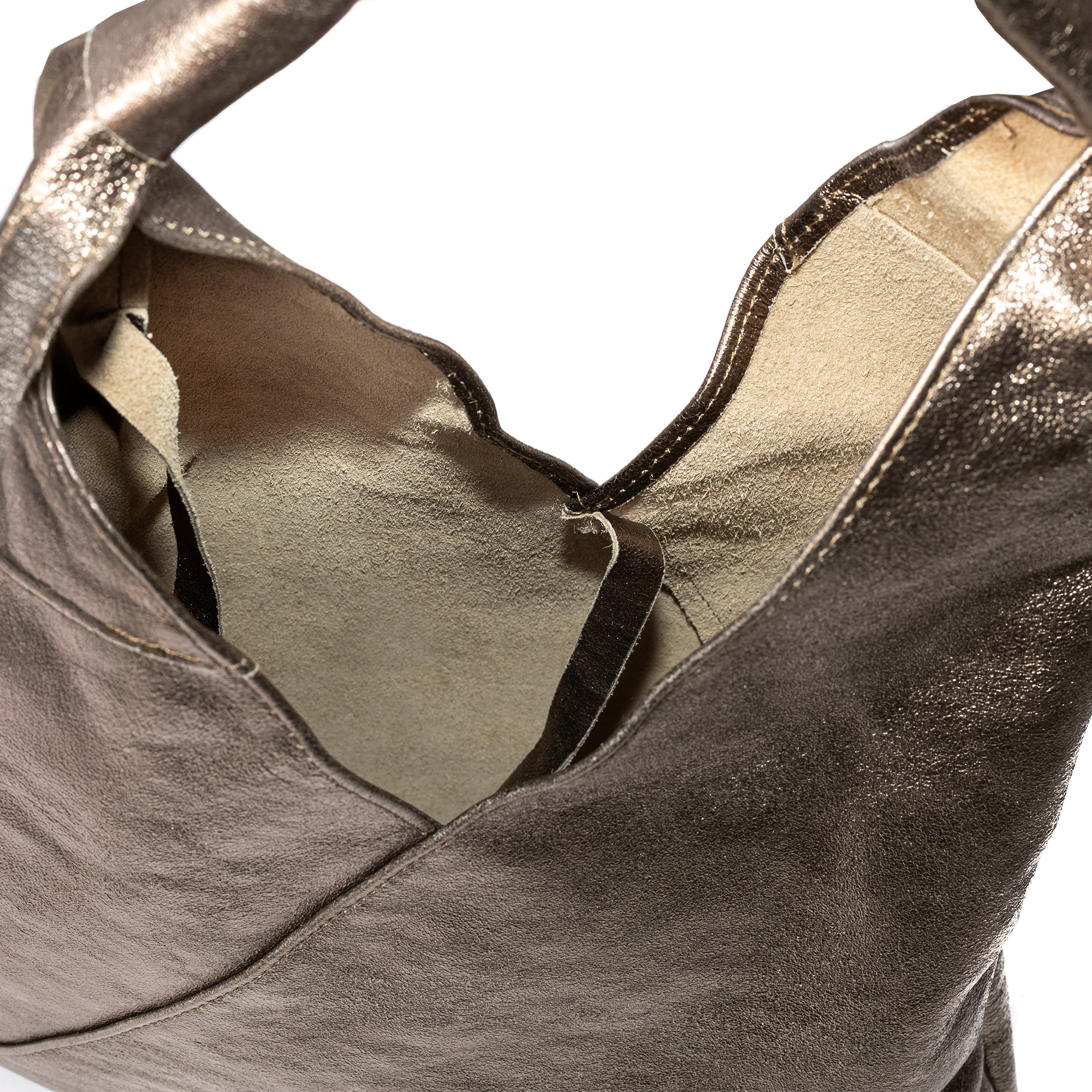 Agnana bolso Shopper mujer. Piel auténtica gamuza lacada brillante.