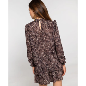 Blusa estampada con volantes y nido de abeja