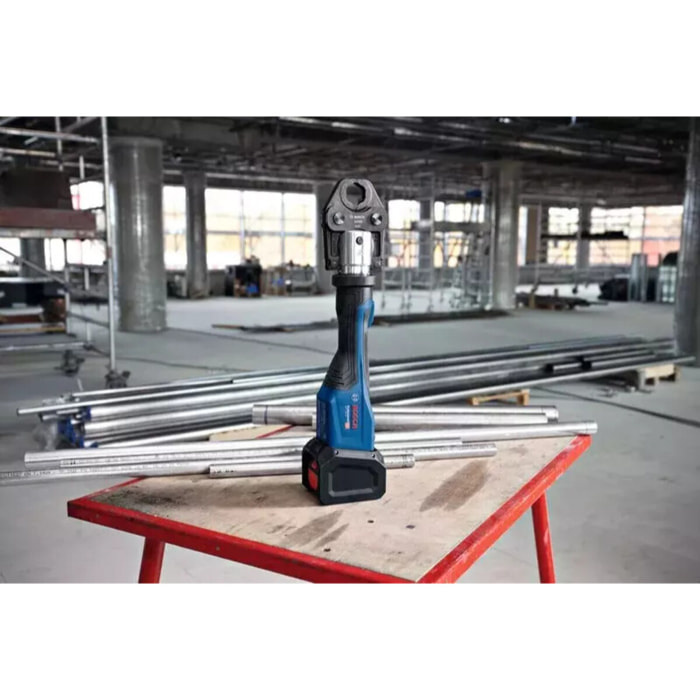 Sertisseuse GPT 18V-32 Professional + Kit RFz 12/16/20 sans batterie, ni chargeur - Livrée en XL-Boxx - BOSCH - 0601M2105