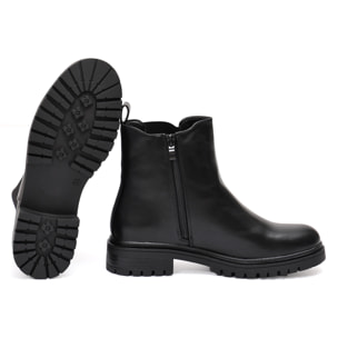 Stivaletto in simil pelle con fascia elastica