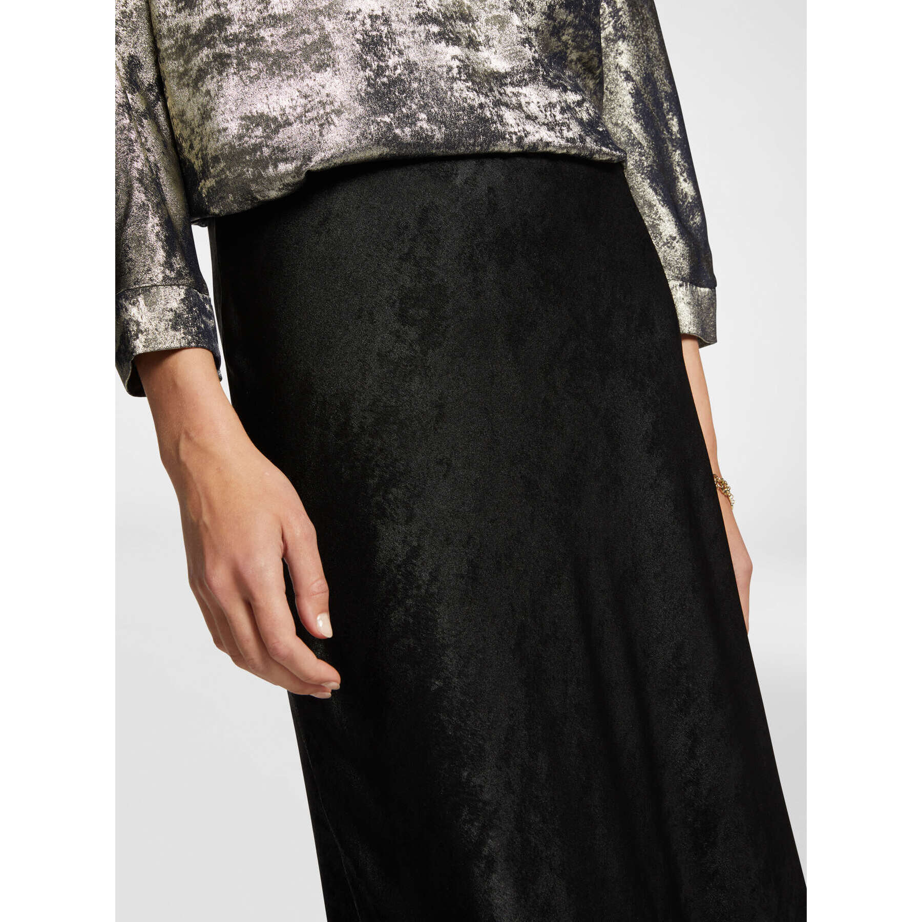 Elena Mirò - Gonna midi in tessuto lucido - Nero