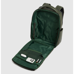 Piquadro Zaino da viaggio in pelle porta pc e iPad® con protezioni antiurto e RFID