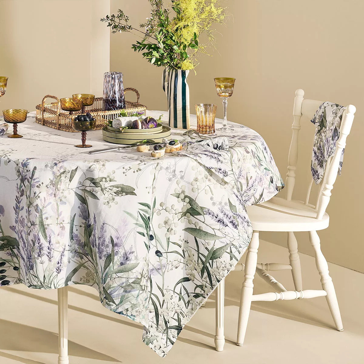 Nappe Parfum de lavande mauve lavé