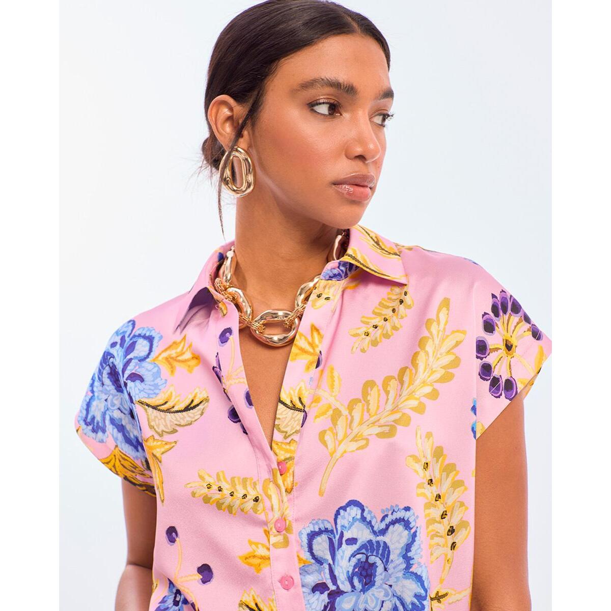 Blusa a collo alto con stampa floreale